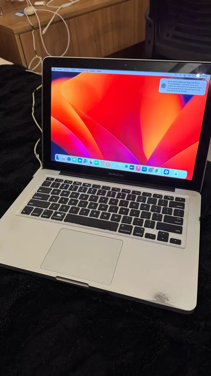 MACBOOK PRO 