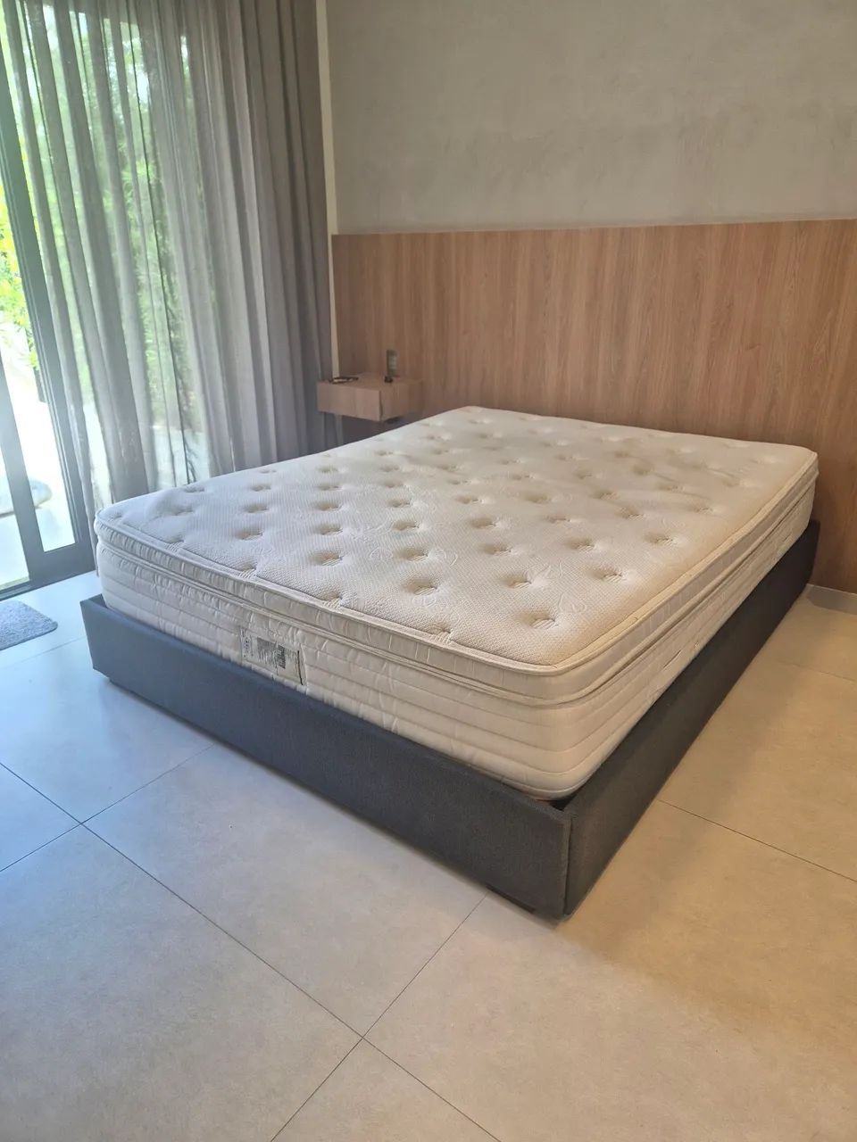 Cama turca Cinza Tok Stok 