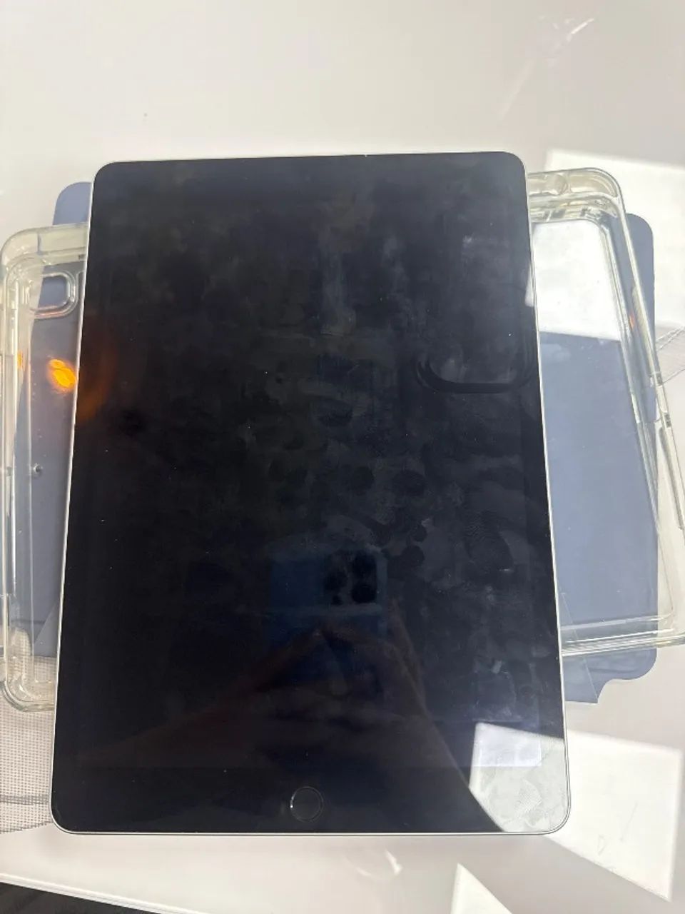 iPad 9° geração - 64GB, cinza ótimo estado + carregador e fonte