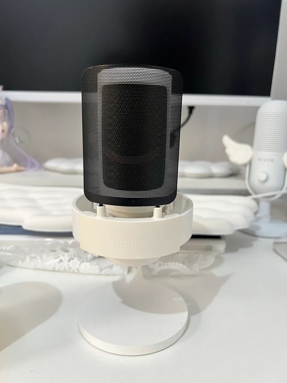Microfone Ampligame A8 Fifine Branco - Foto 4
