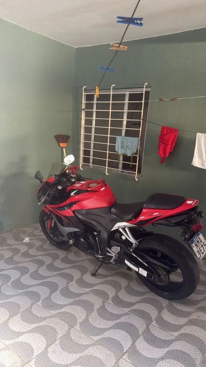 CBR conservada ,manual chave reserva  - Foto 4