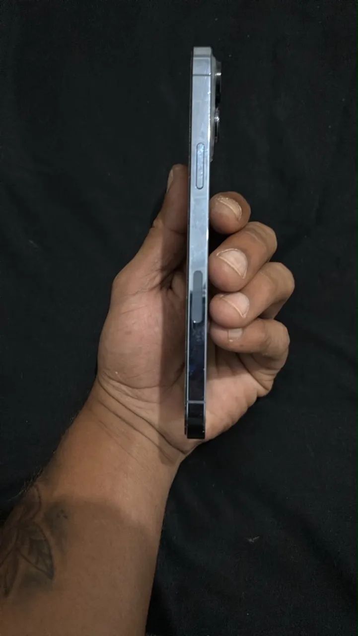 Vendo iPhone 13 Pro Max azul - Foto 4