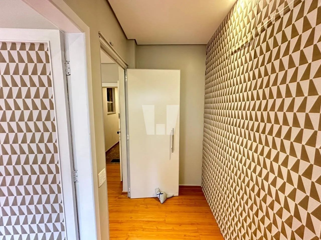Sala impecável perto da Avenida Afonso Pena - Foto 4