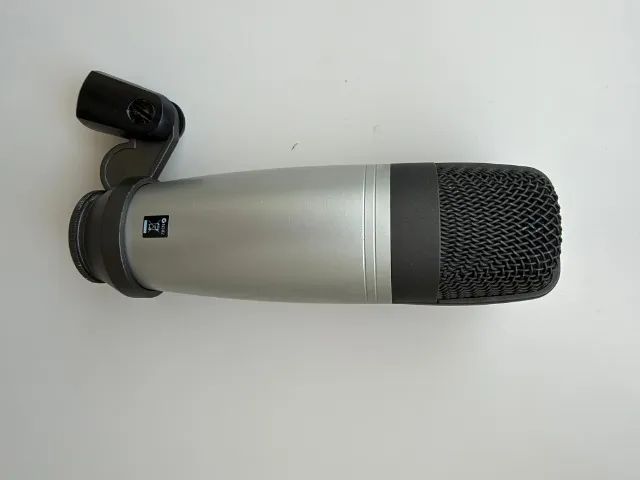 Microfone Condensador Samson C01 XLR + Case de Proteção Original - Foto 3