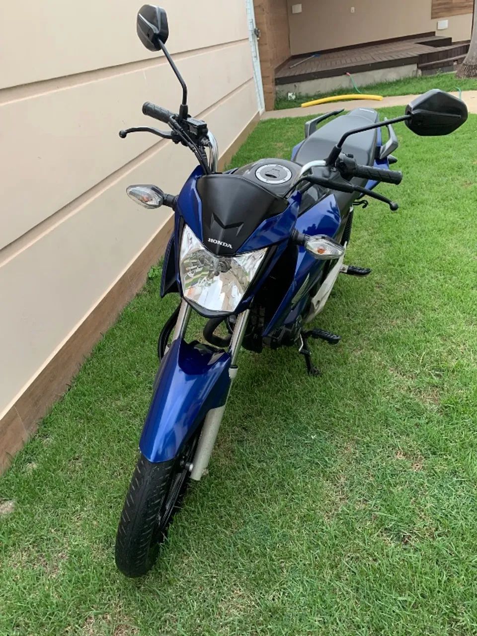 Moto Titan  - Foto 2
