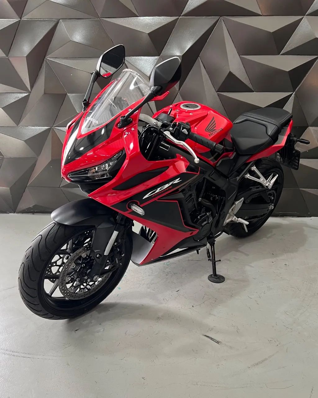 CBR 650 R - Foto 3