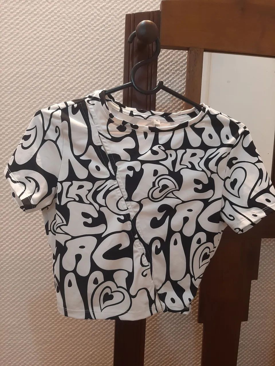 Blusa cropped. Tamanho M. Marca POOL.  - Foto 5