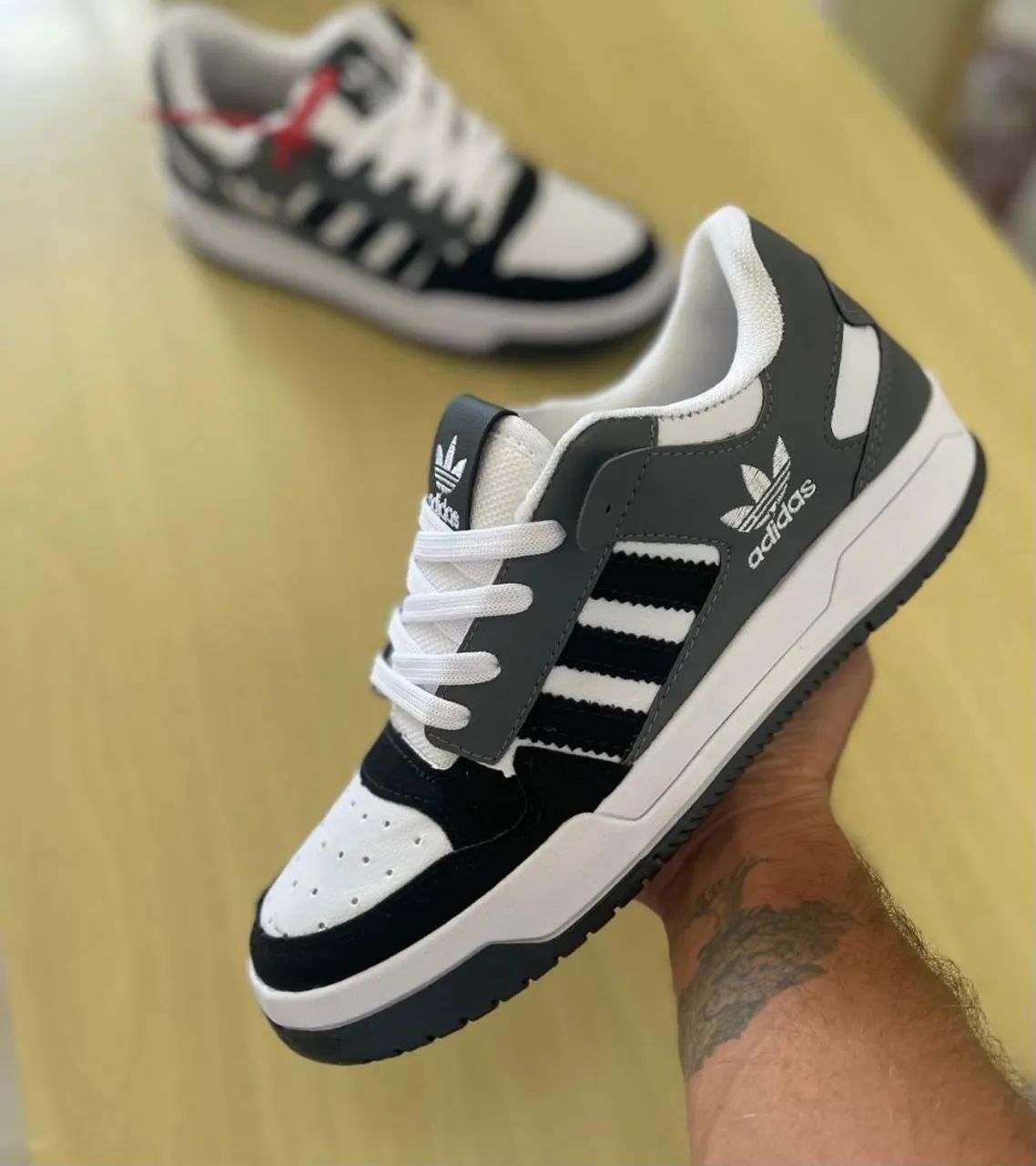 Promoção Tênis Adidas Premium 