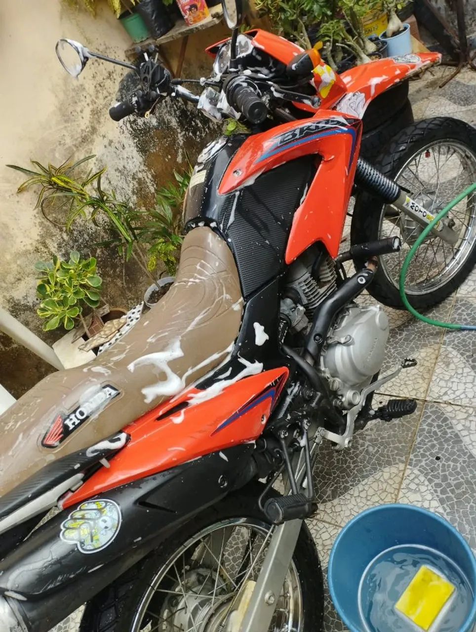 Bros 125  - Foto 2