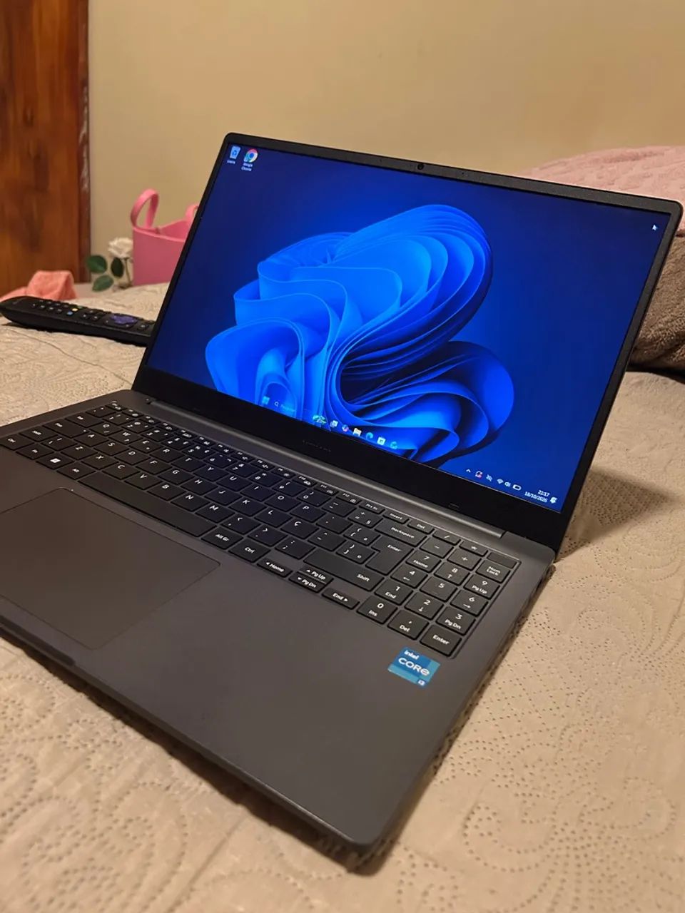 Notebook i3 de 12* Geração com SSD NVME - Foto 2