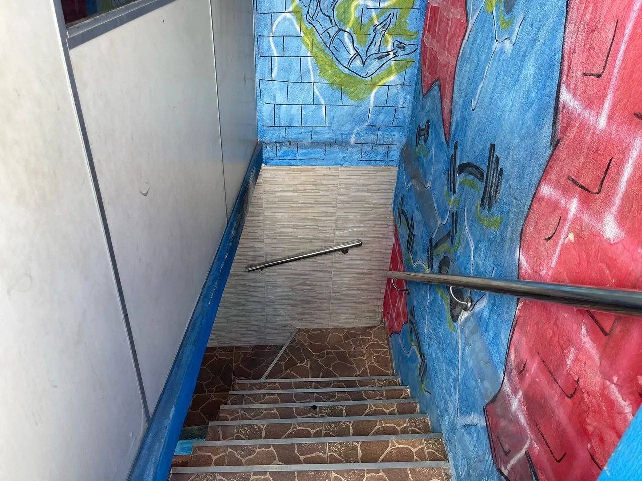 Prédio Comercial no Alvorada com Salão Amplo, Escritório e Academia - Foto 4