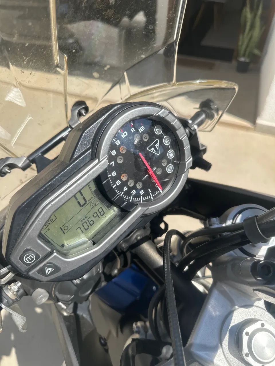 Triumph Tiger XRX 800 - Foto 4