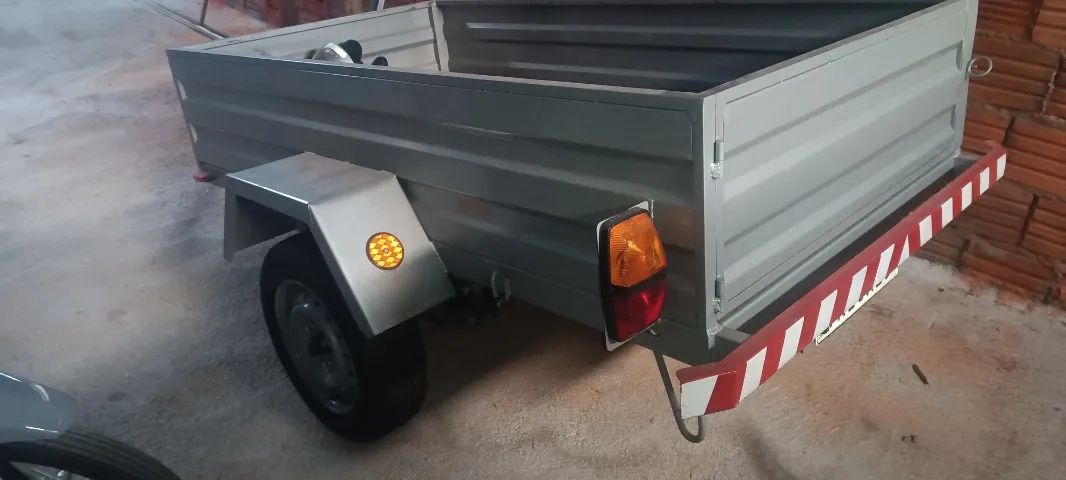 Carretinha carro  novinha R$ 5.500 - Foto 6