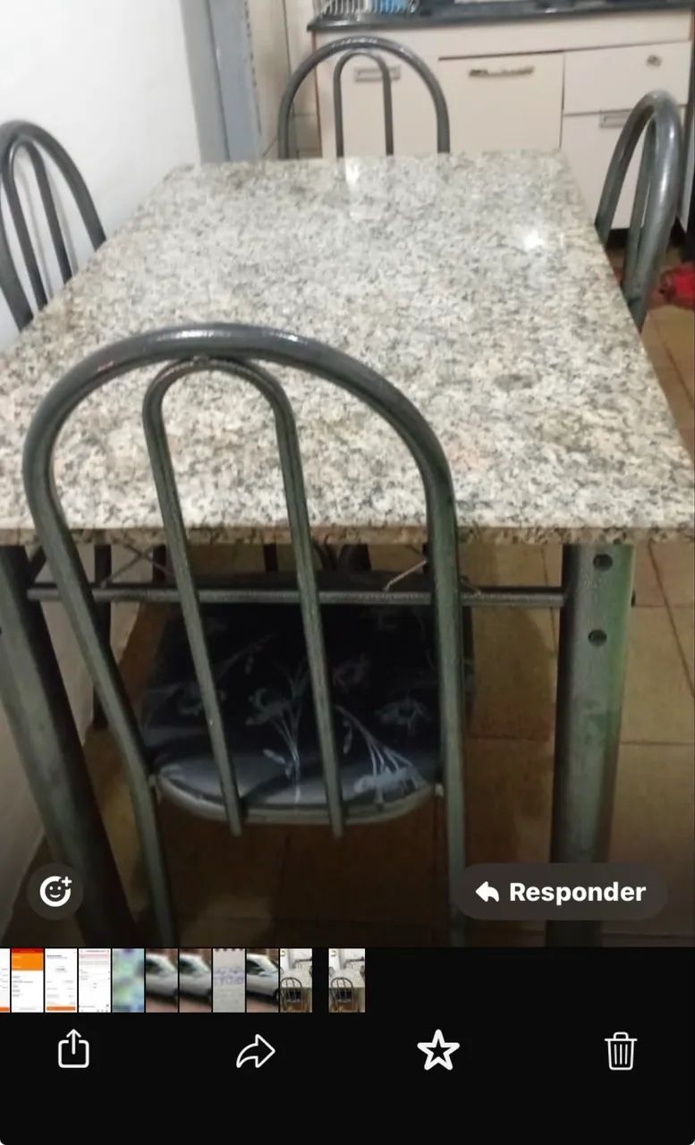 Mesa de mármore  