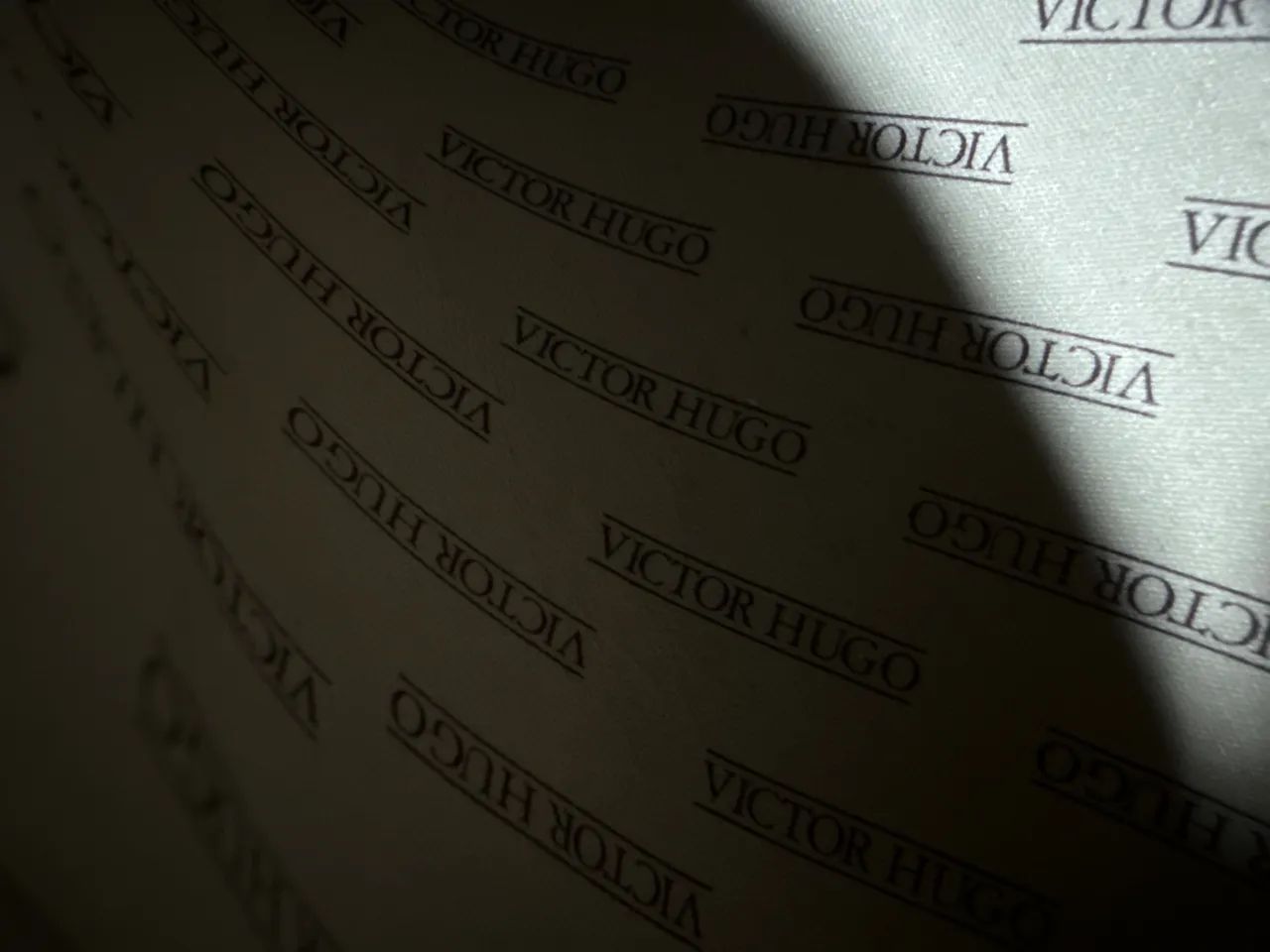 Óculos Victor Hugo  - Foto 5