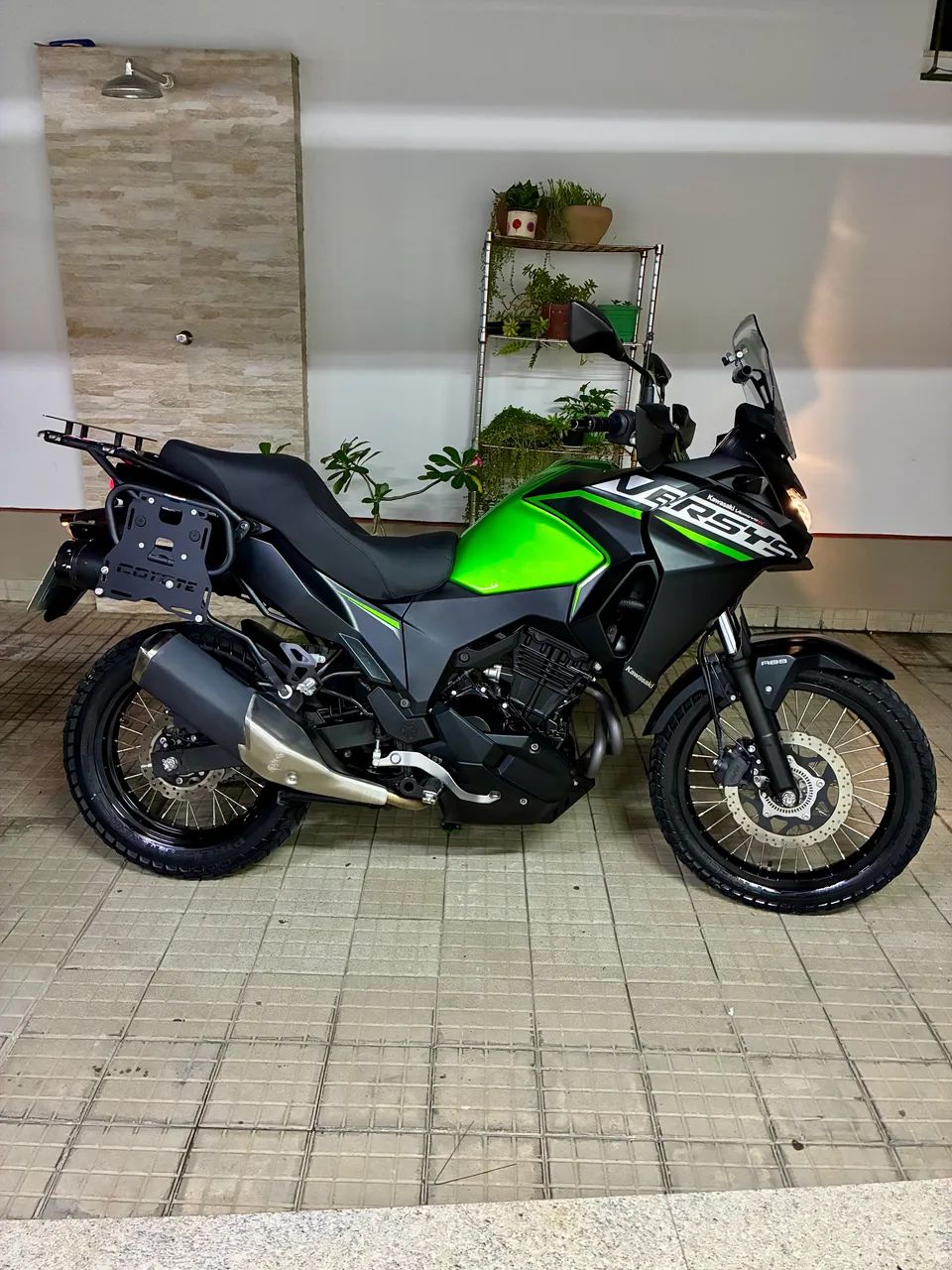 Kawasaki Versys 300 ABS 2023 - oportunidade 