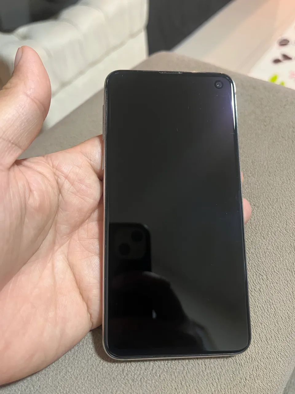 Samsung Galaxy S10e - Foto 3