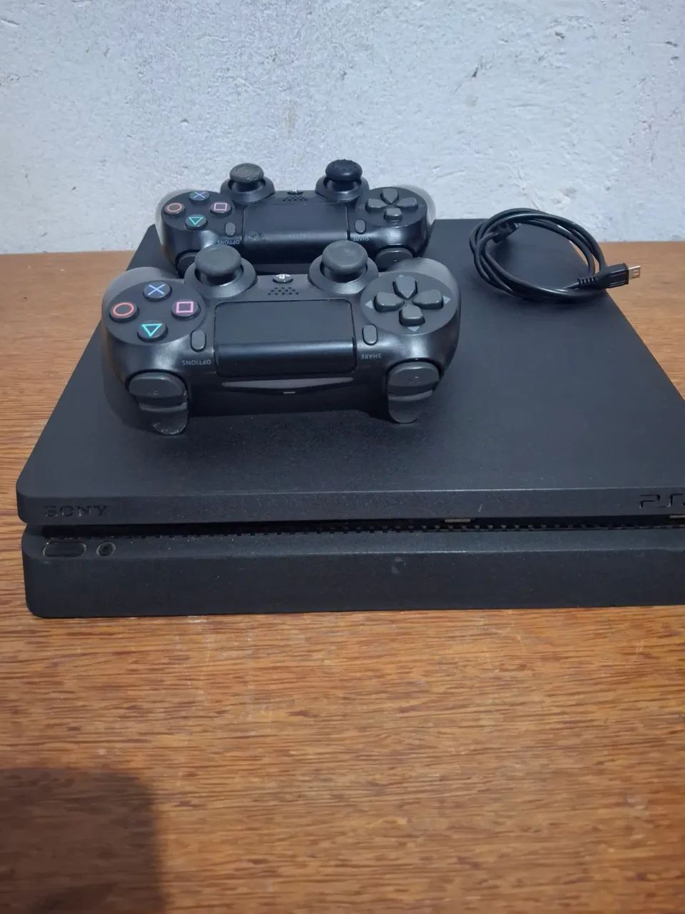 Ps4 silm 1tb 