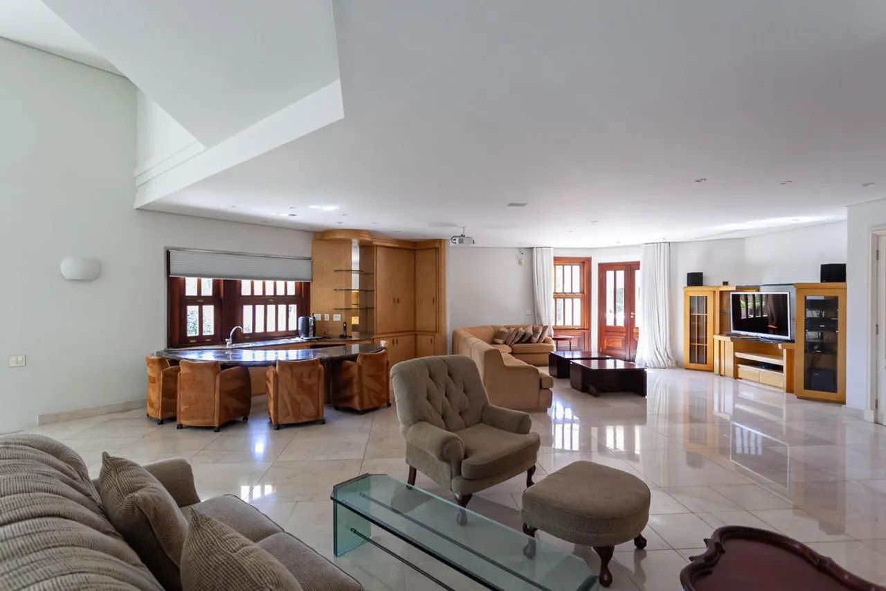 Casa à Venda - São Luíz, 4 Quartos, 400 m2