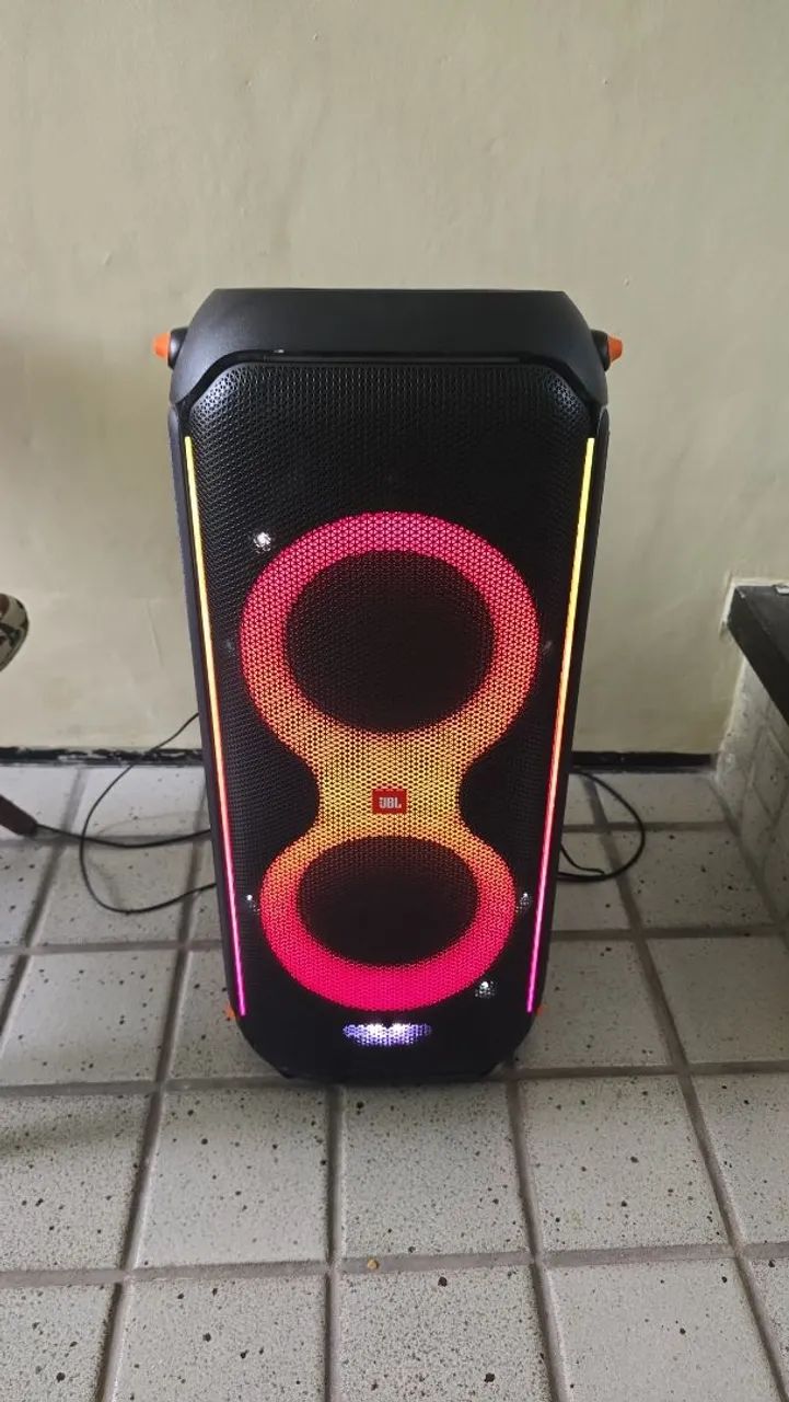 JBL 710