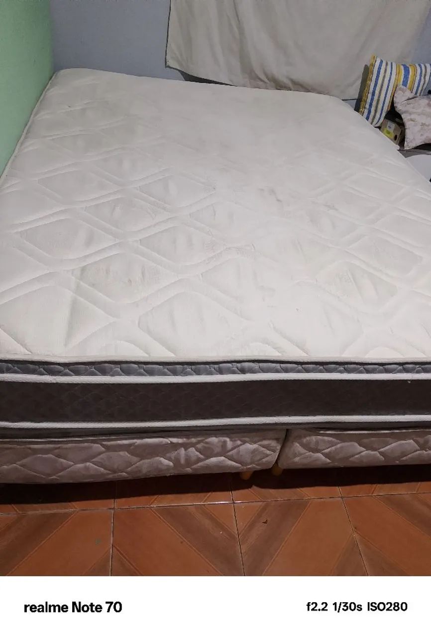 Cama box casal Queen 