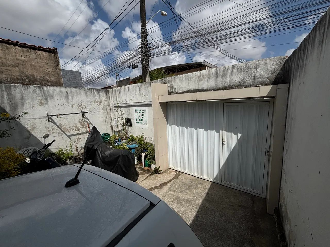 CASA NO PARQUE DOIS IRMÃOS 
