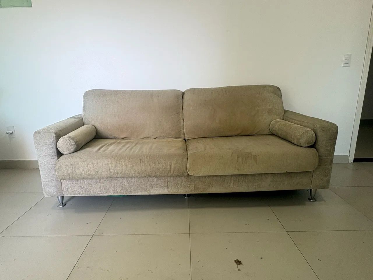 Sofá 3 lugares  - Foto 2