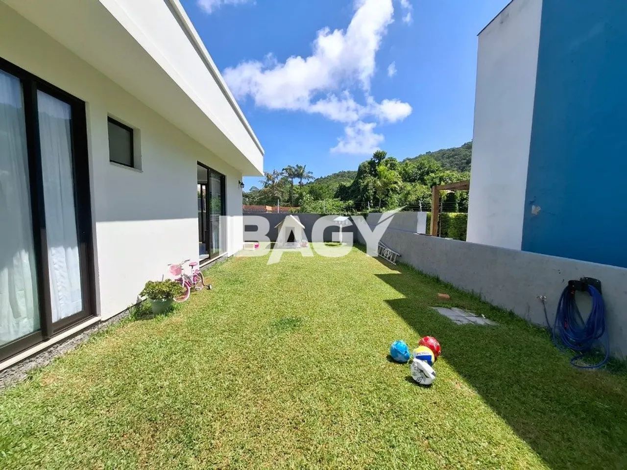 Excelente Casa em Condominio 4 dormitório(s) em Cachoeira do Bom Jesus - Florianópolis - Foto 5