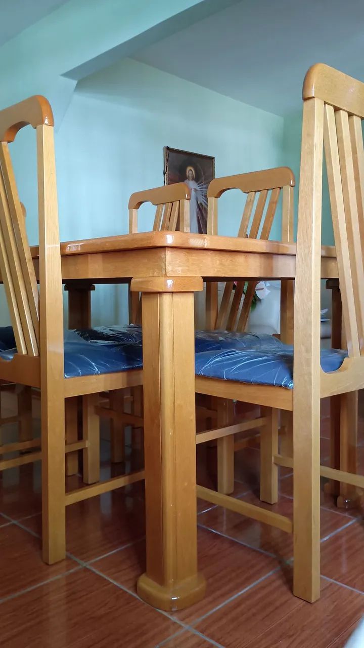 Mesa de Jantar Marfim com 6 cadeiras - Foto 2