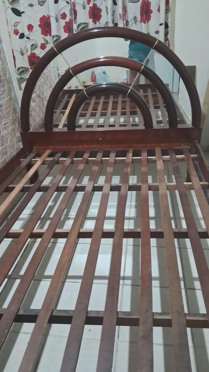 Cama de Casal de Madeira - Foto 3