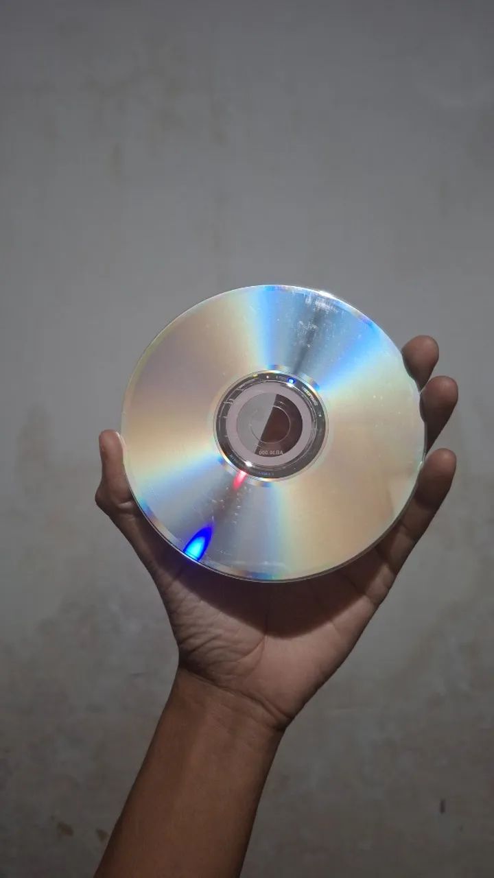 Cd one direction Midnight memories NUNCA USADO deluxe - Foto 3