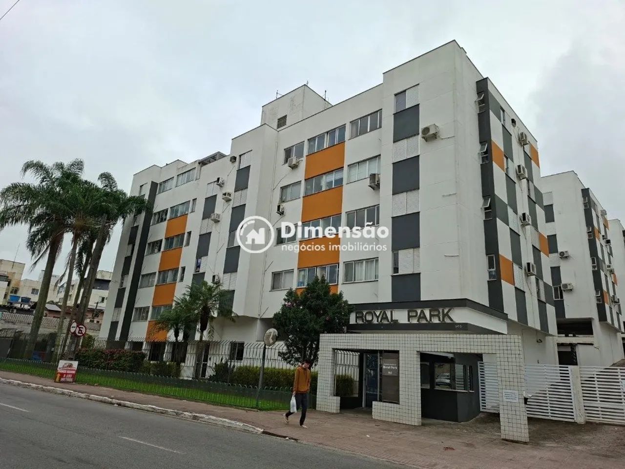 APARTAMENTO DE 1 QUARTO COM VAGA DE GARAGEM , CARVOEIRA - UFSC