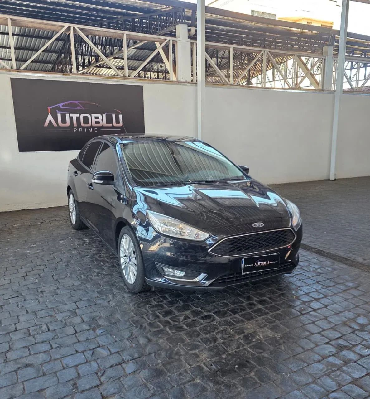 Ford Focus Fastback Se/se Plus 2.0 Flex Aut. 2016 - Foto 3