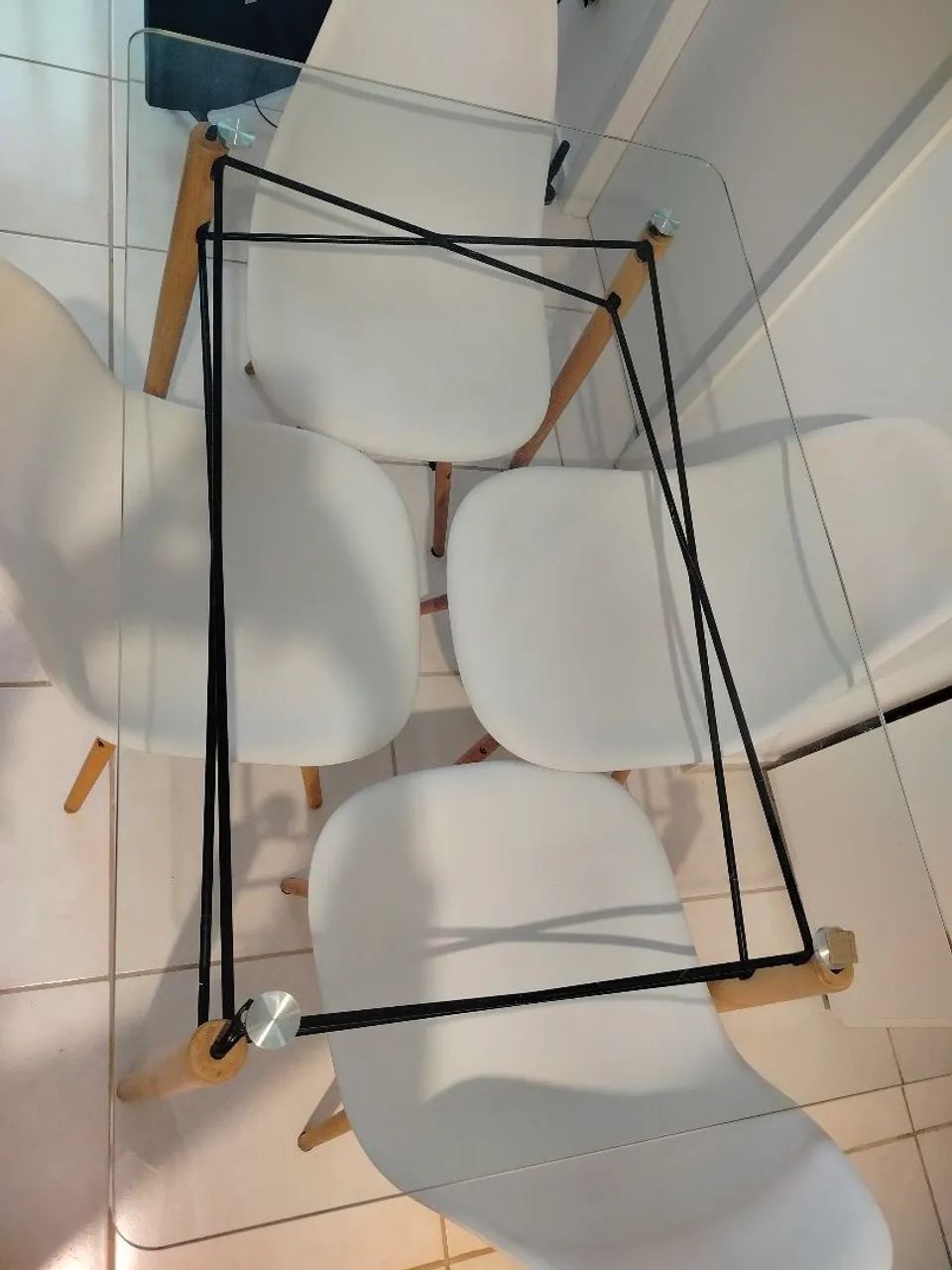 Mesa de jantar com 4 cadeiras - Foto 2