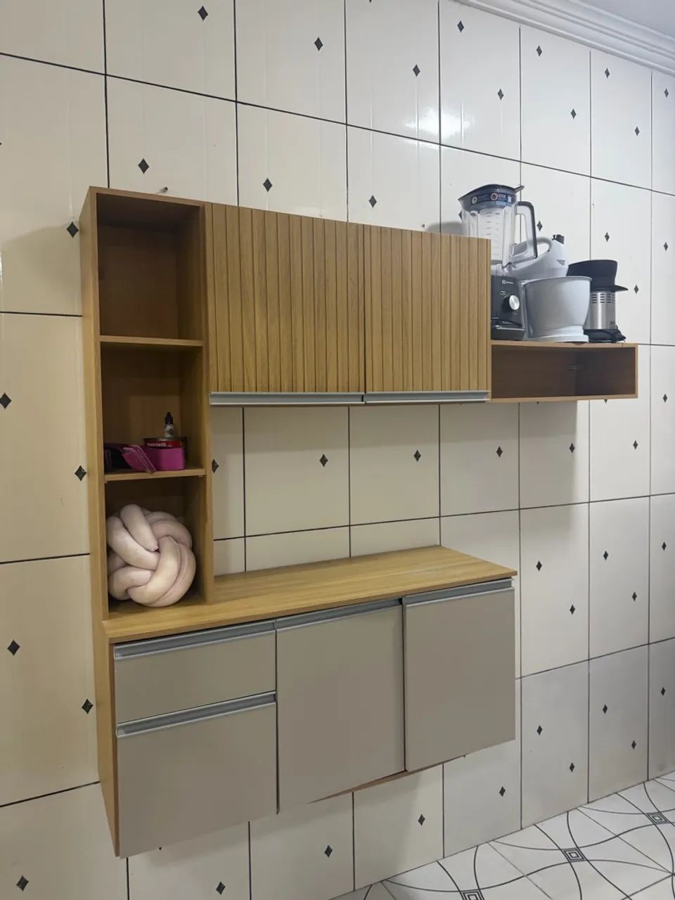 ARMÁRIO 100% MDF 