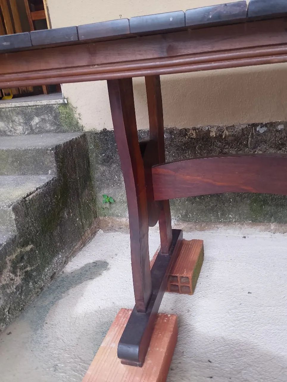 Mesa de madeira maciça  - Foto 4