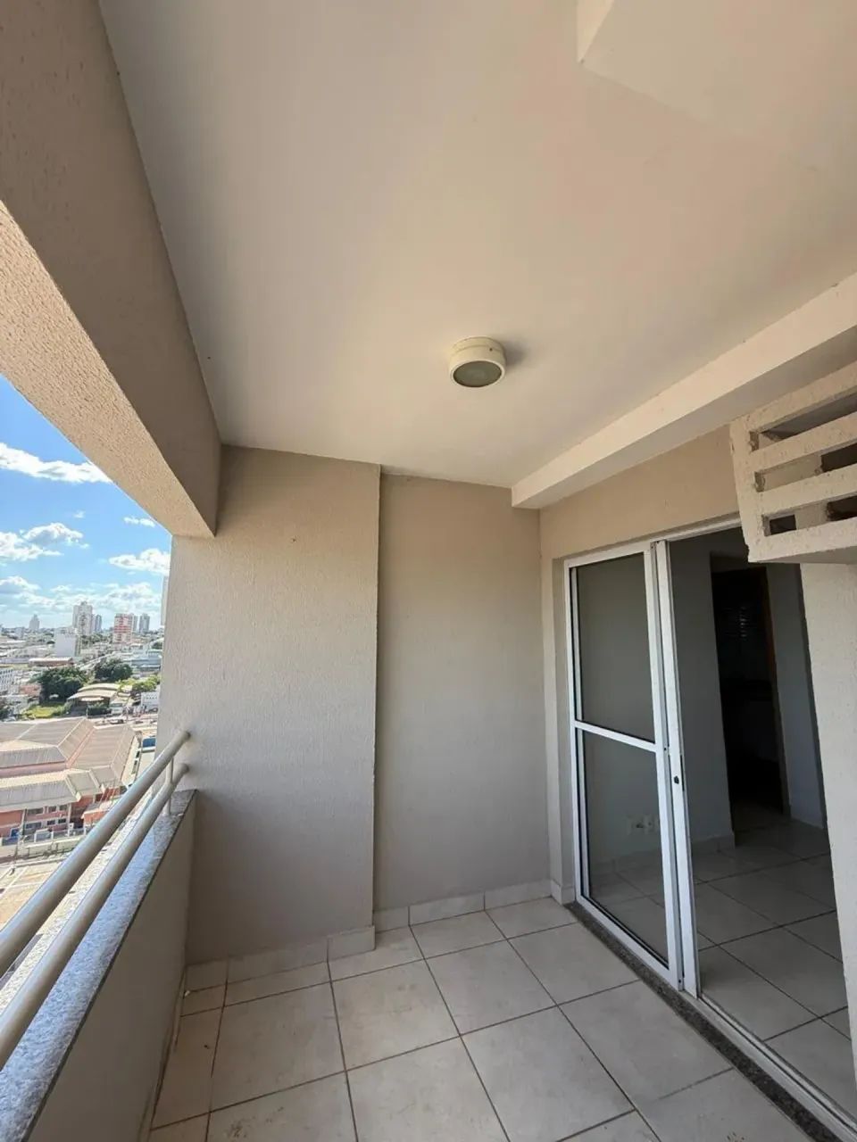 APARTAMENTO 3/4 SENDO 1 SUÍTE À VENDA, COM 75m² NO EDIFÍCIO RESIDENCIAL VERO - Foto 2