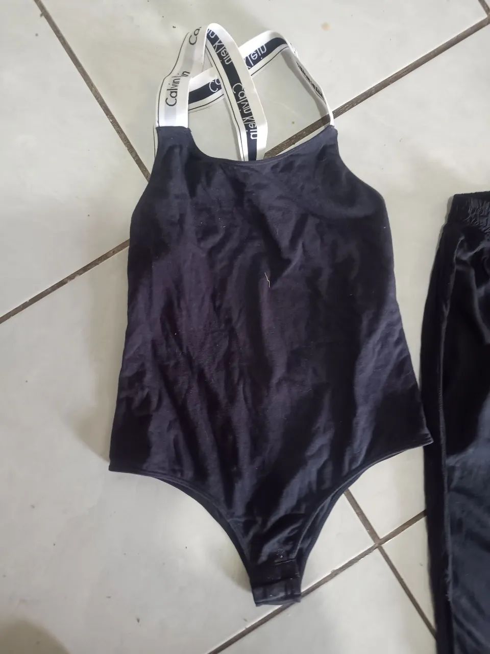 Lote de roupa  - Foto 2