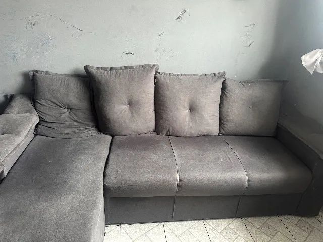 Sofá 3 lugares sem marca de uso 3 meses de uso chama chat - Foto 2