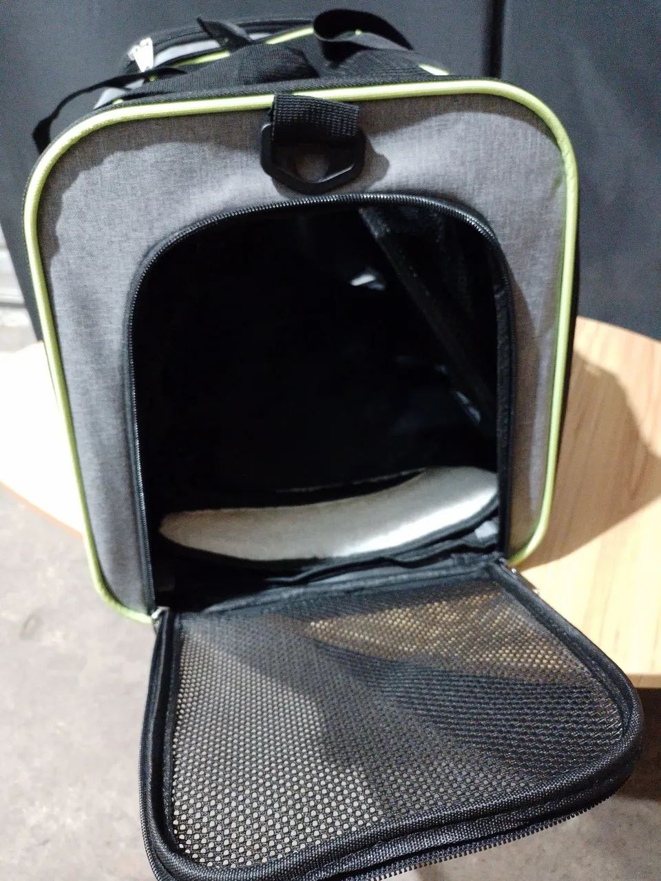 Bolsa De Transporte Pet nova Expansiva Cachorro Gato Viagem Avião cinza com amarela!<br>