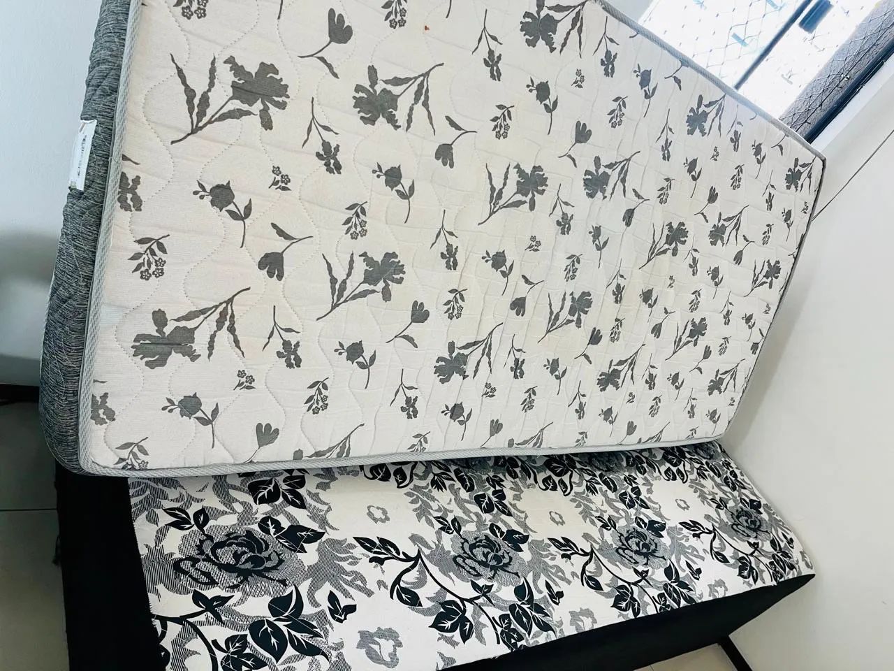 Cama de solteiro 