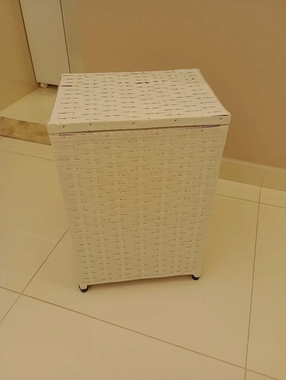 Cesto de roupa 