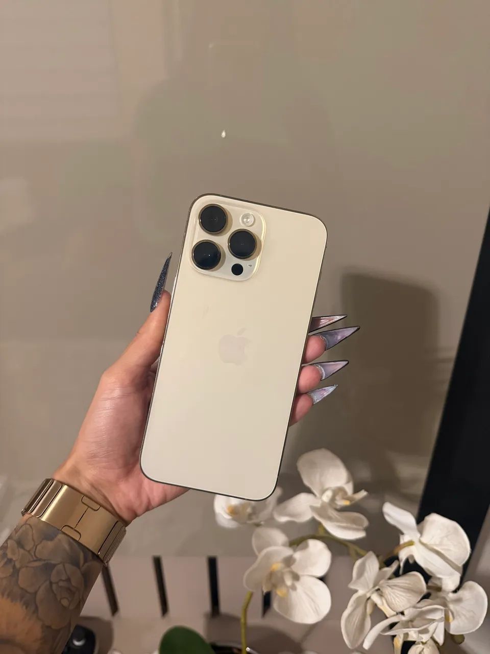iPhone 14 Pro Max 512GB Gold  - Foto 3