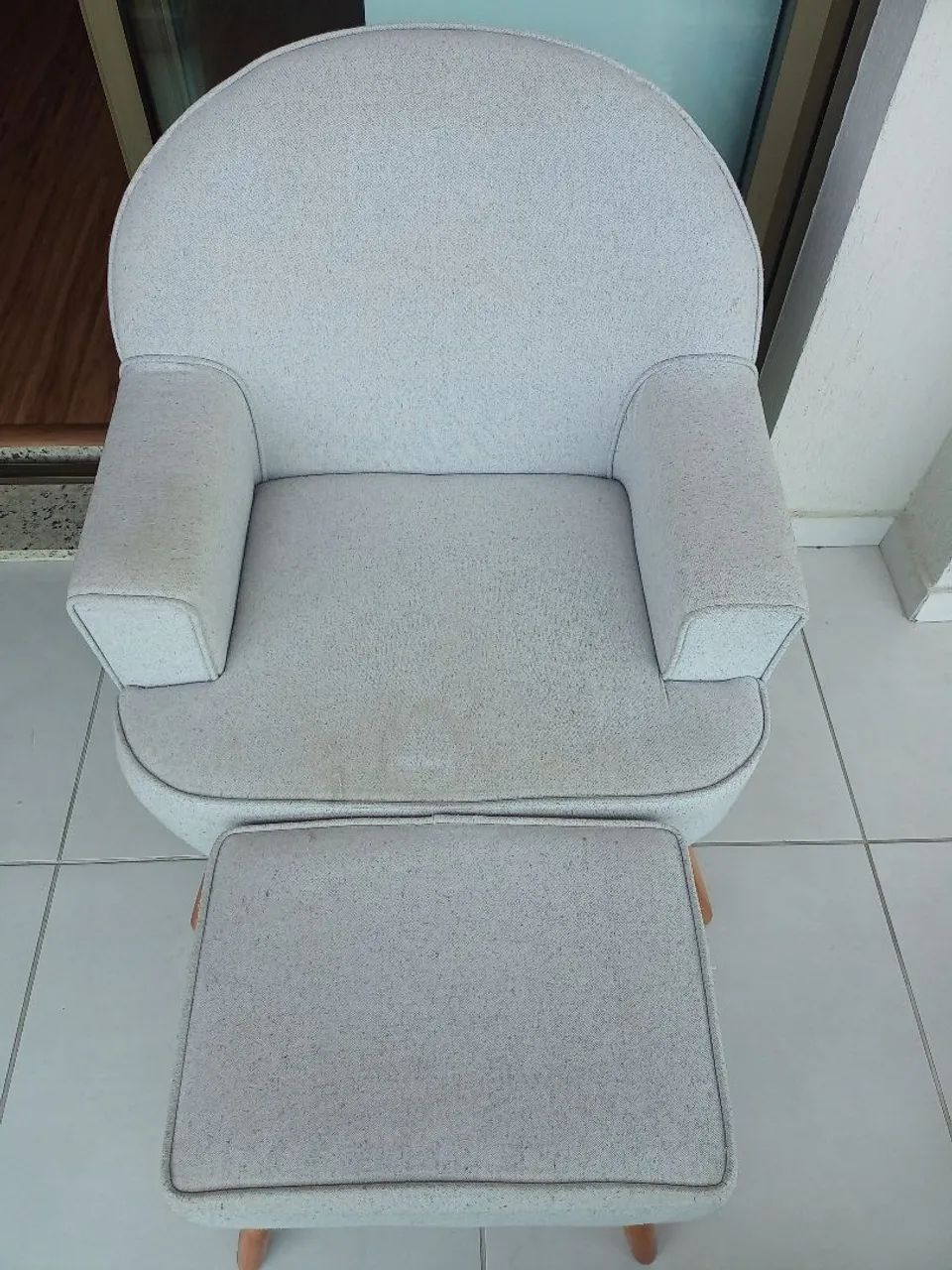 Higienização e limpeza de sofá  - Foto 3