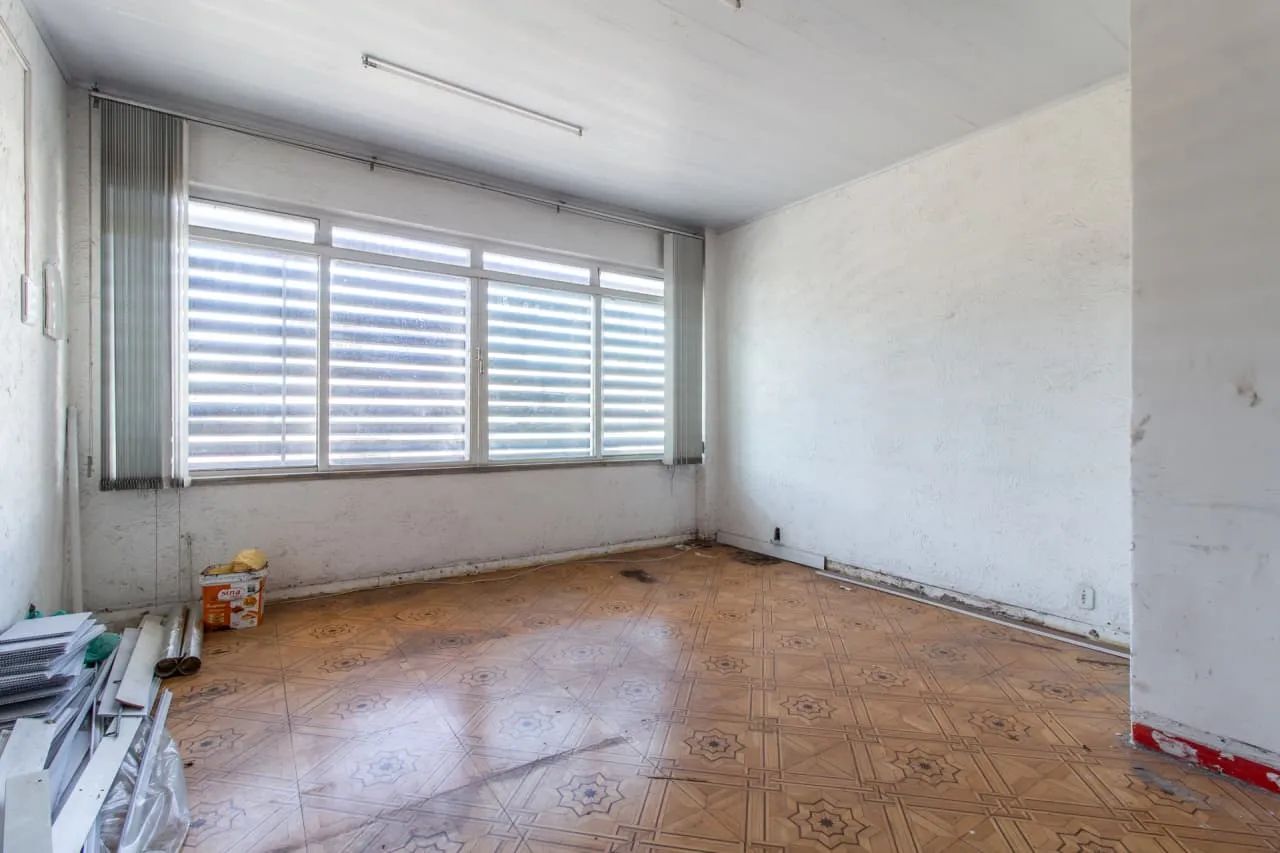 Sobreloja na Rua Monte Serrat, 724 - sobreloja  80 m²