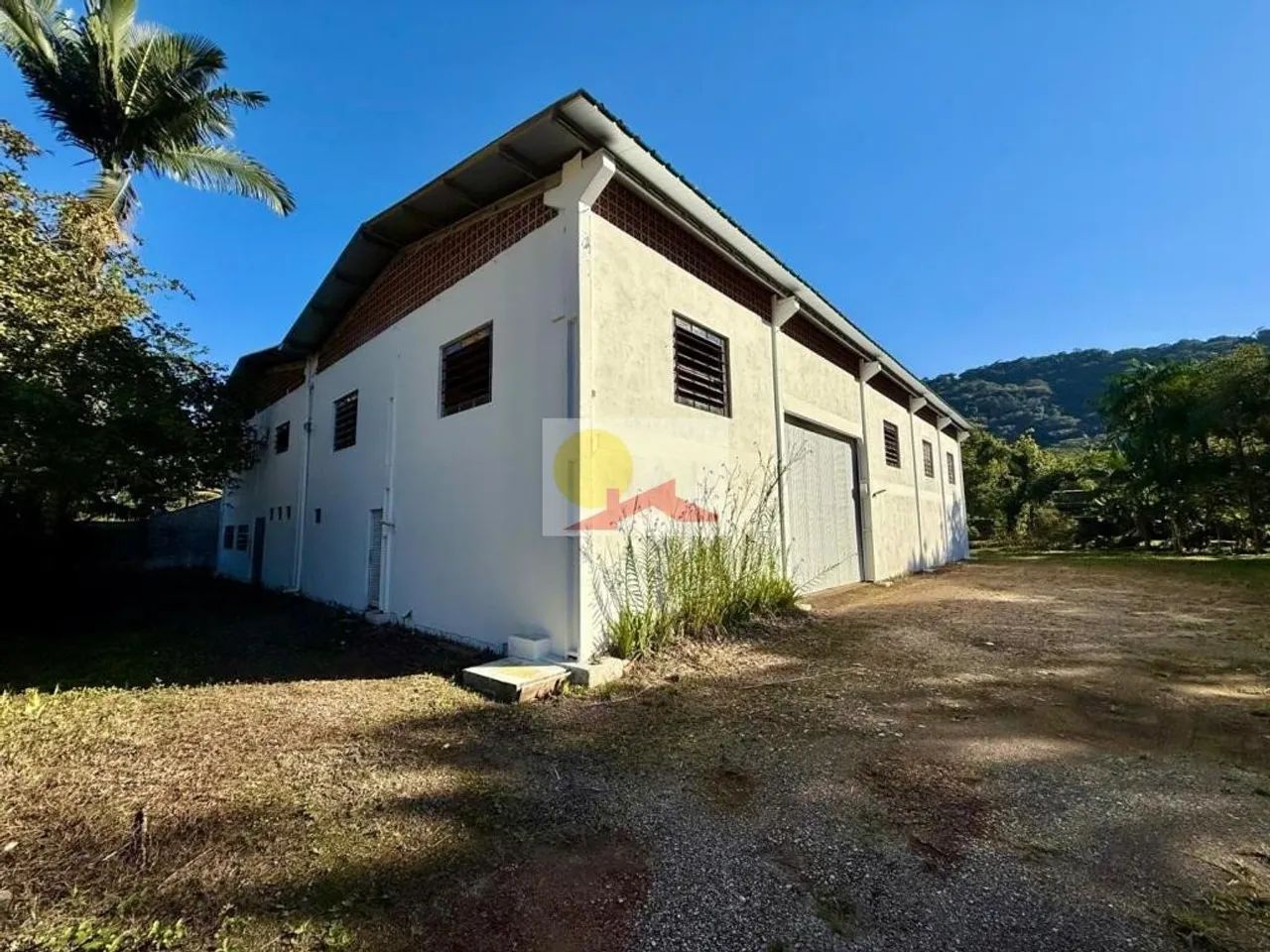 GALPÃO no PIRABEIRABA com 0 quartos para LOCAÇÃO, 749 m² - Foto 2