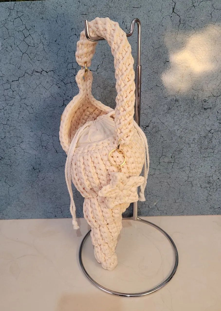 Bolsa concha caracol em crochê - Foto 5