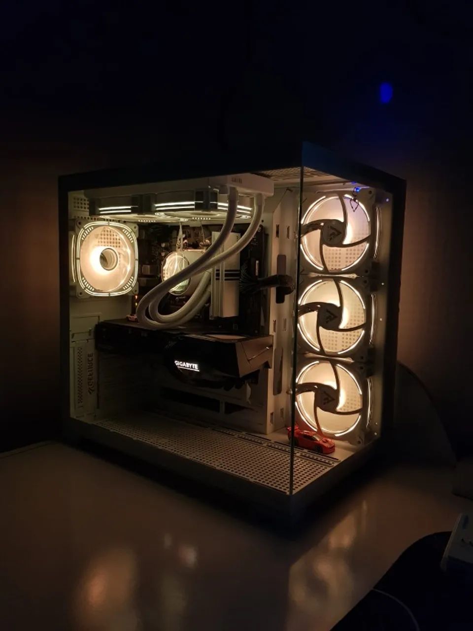 Pc gamer Ryzen 7 5700x Rx 7600 Gigabyte