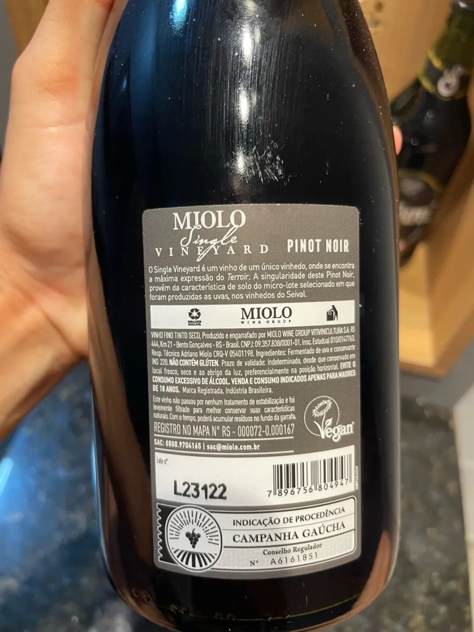 Dois vinhos secos - Foto 3