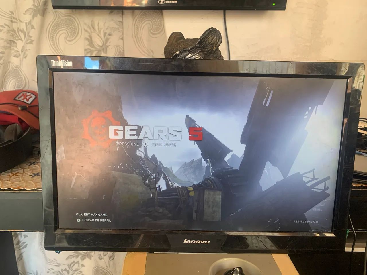 Monitor 19.5